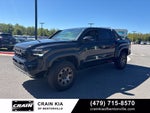 2025 Toyota Tacoma Hybrid Trailhunter - 4WD / CLEAN CARFAX / ONE OWNER