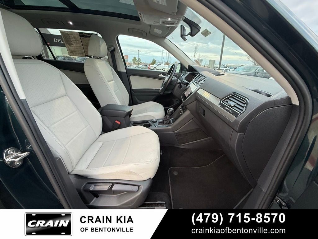 2019 Volkswagen Tiguan 2.0T SEL - AWD / PANORAMIC SUNROOF