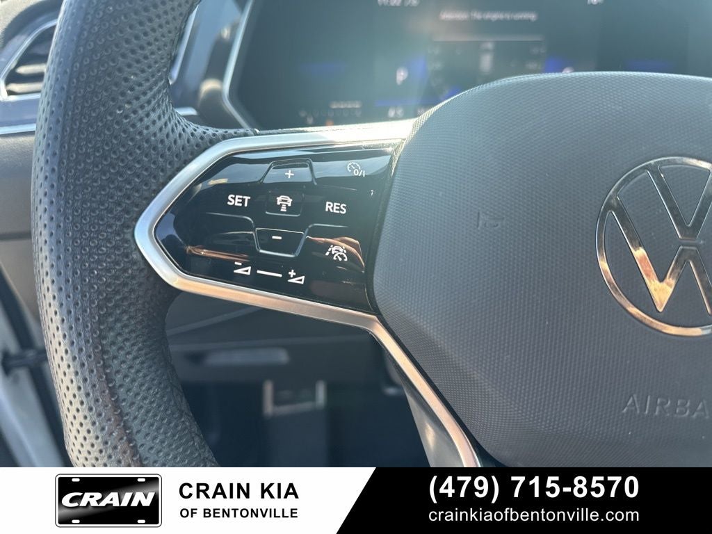 2022 Volkswagen Tiguan 2.0T SE R-Line Black - AWD / SUNROOF / CARFAX ONE OWNER