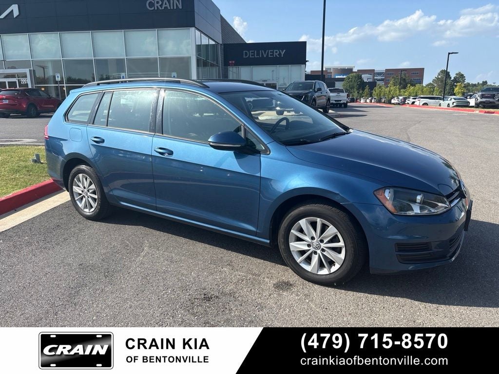 2016 Volkswagen Golf SportWagen S - CLEAN CARFAX / WAGON!
