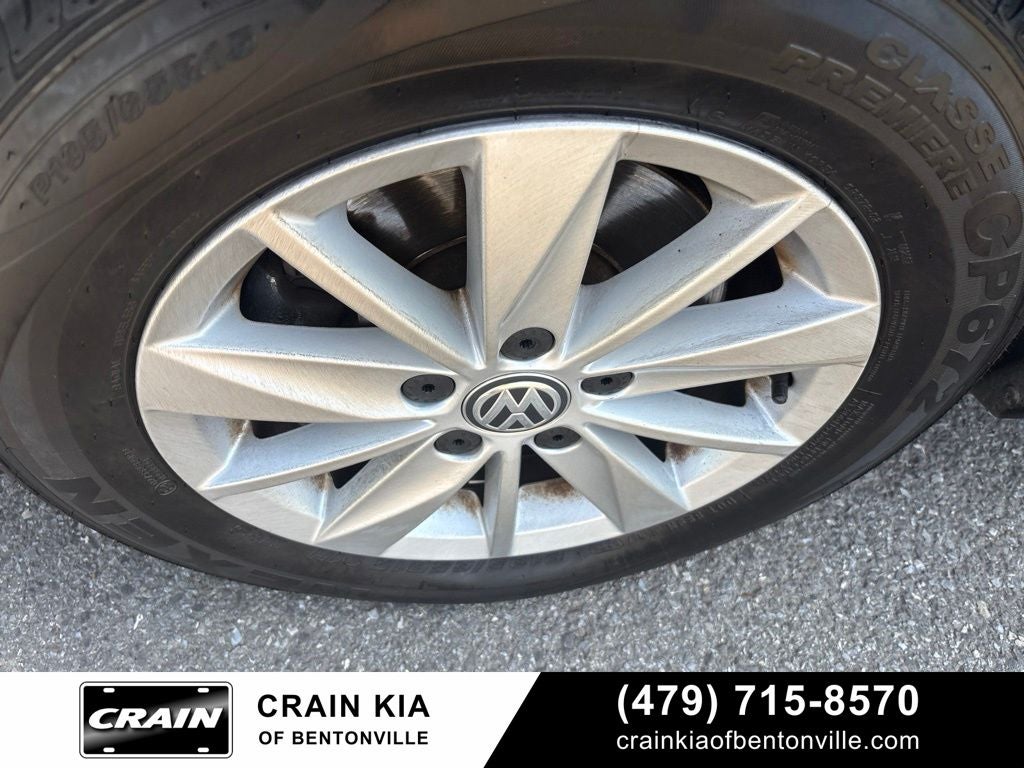 2016 Volkswagen Golf SportWagen S - CLEAN CARFAX / WAGON!