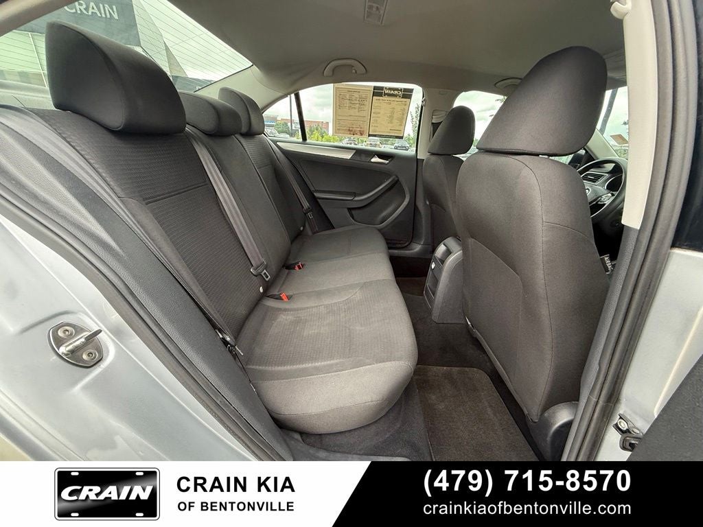 2015 Volkswagen Jetta 1.8T SE - CLEAN CARFAX