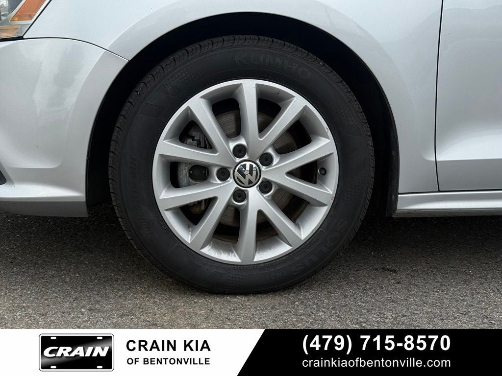 2015 Volkswagen Jetta 1.8T SE - CLEAN CARFAX
