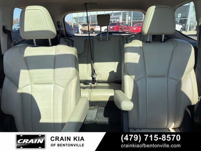 2022 Subaru Ascent Limited - AWD / PANORAMIC SUNROOF / CARFAX ONE OWNER