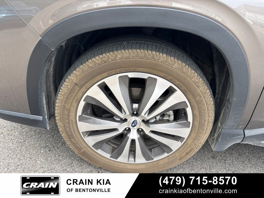2021 Subaru Ascent Limited - AWD / PANORAMIC SUNROOF / CLEAN CARFAX