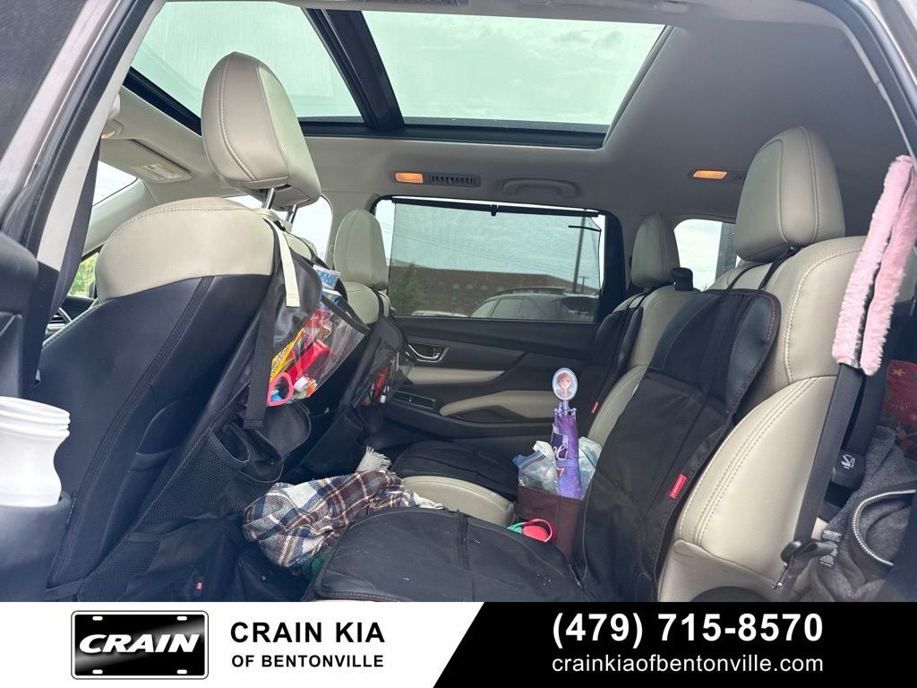 2021 Subaru Ascent Limited - AWD / PANORAMIC SUNROOF / CLEAN CARFAX