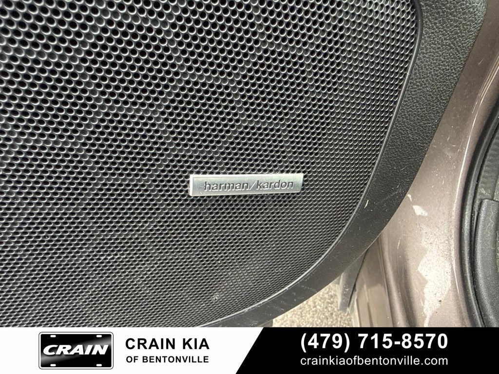 2021 Subaru Ascent Limited - AWD / PANORAMIC SUNROOF / CLEAN CARFAX