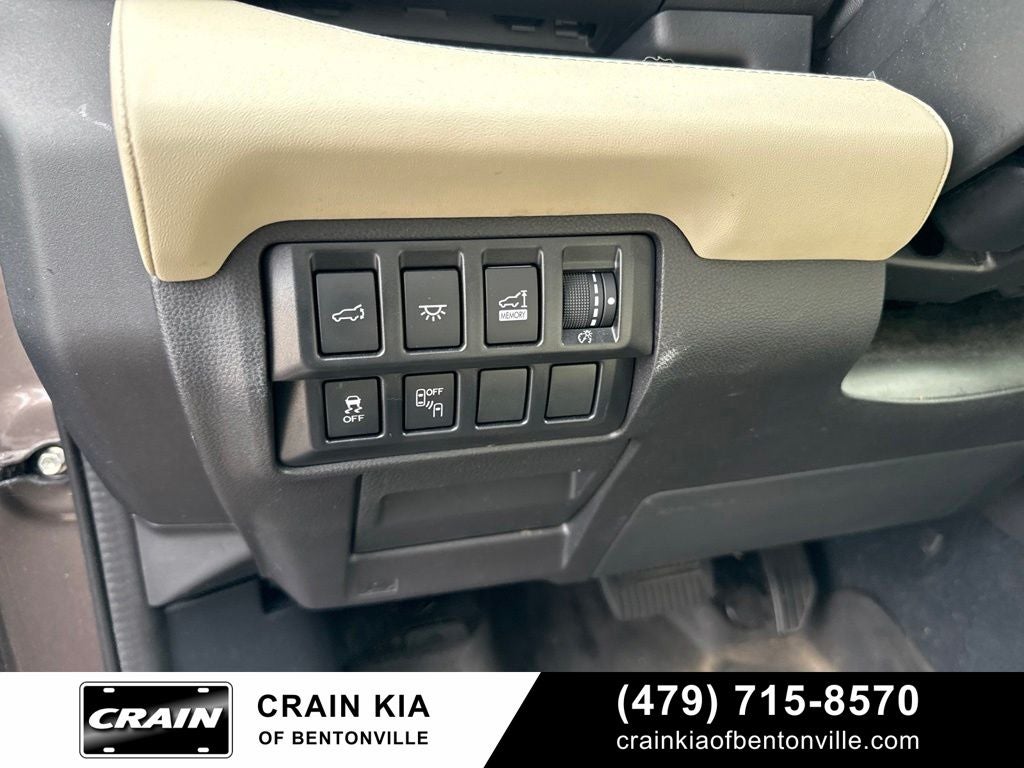 2021 Subaru Ascent Limited - AWD / PANORAMIC SUNROOF / CLEAN CARFAX