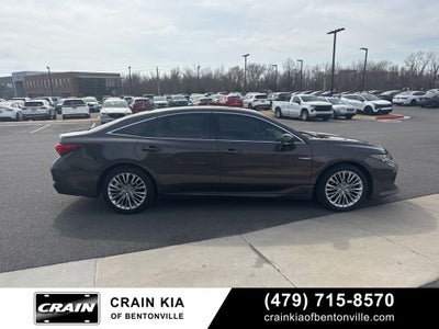 2019 Toyota Avalon Hybrid Limited - SUNROOF / HYBRID!