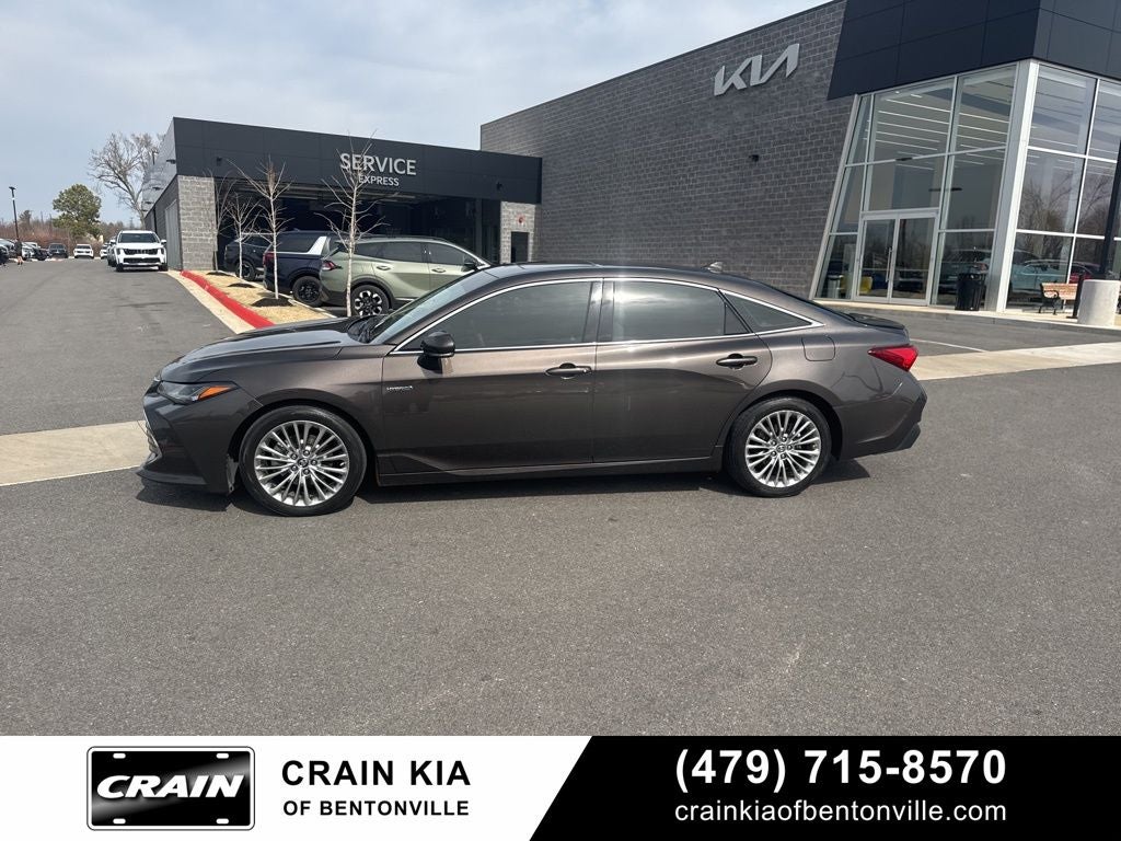 2019 Toyota Avalon Hybrid Limited - SUNROOF / HYBRID!