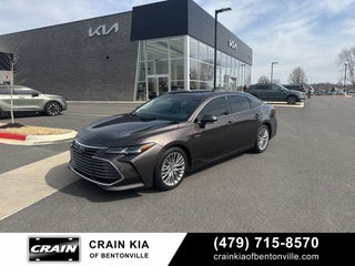 2019 Toyota Avalon Hybrid Limited