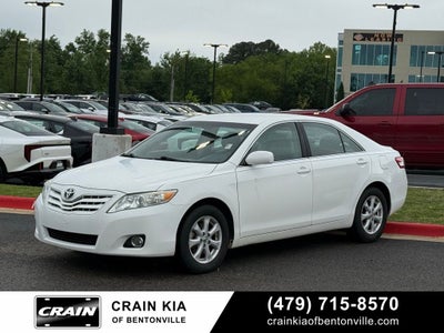 2011 Toyota Camry LE - LEATHER