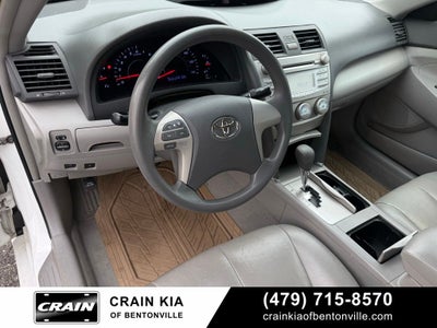 2011 Toyota Camry LE - LEATHER