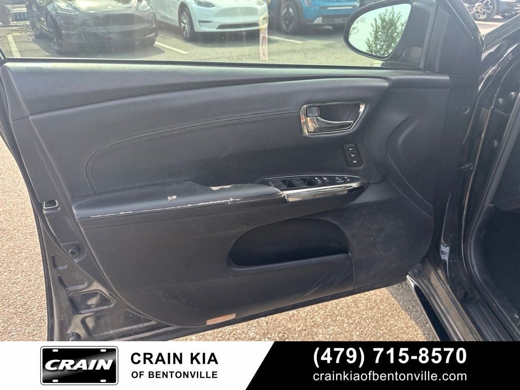 2013 Toyota Avalon XLE Touring - SUNROOF