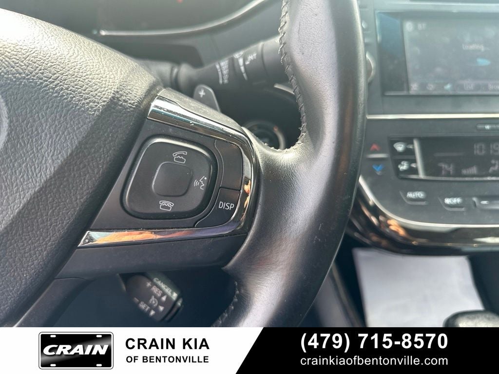 2013 Toyota Avalon XLE Touring - SUNROOF