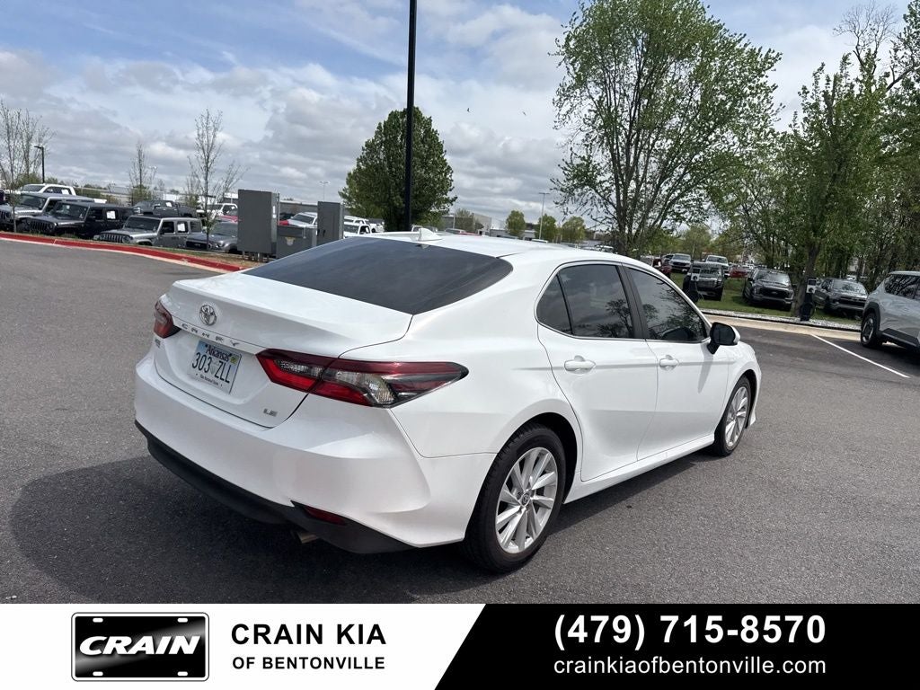 2023 Toyota Camry LE - CLEAN CARFAX / ONE OWNER