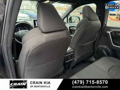 2024 Toyota RAV4 Hybrid SE - AWD / SUNROOF / CLEAN CARFAX / ONE OWNER