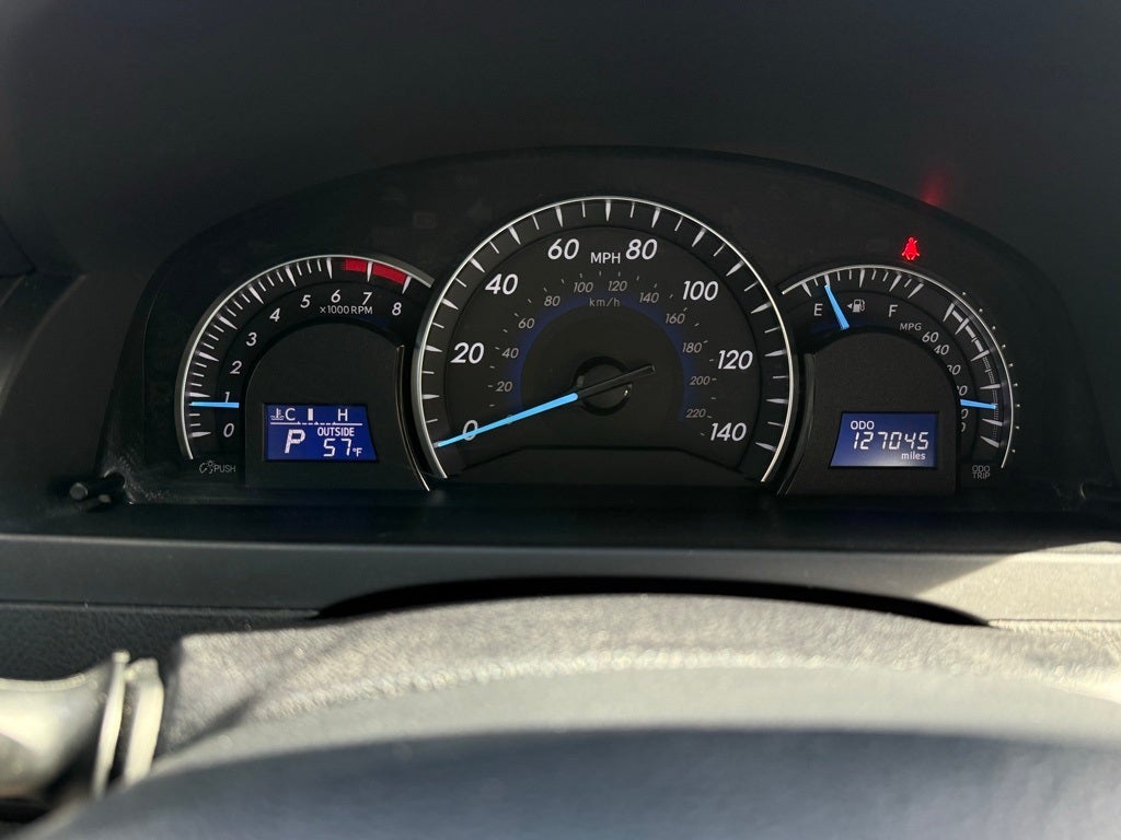 2014 Toyota Camry XLE - SUNROOF