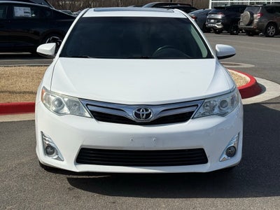 2014 Toyota Camry XLE - SUNROOF