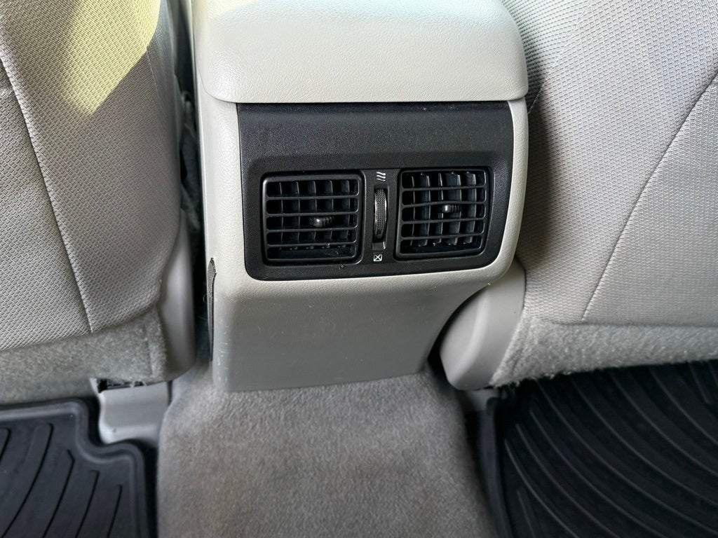 2014 Toyota Camry XLE - SUNROOF