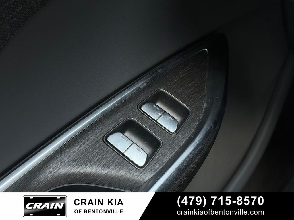 2024 Lucid Air Touring - AWD / CLEAN CARFAX / ONE OWNER