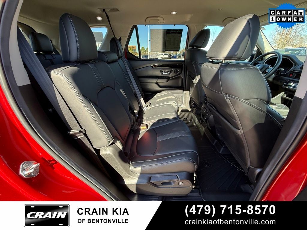2025 Honda Pilot EX-L - AWD / CLEAN CARFAX / ONE OWNER