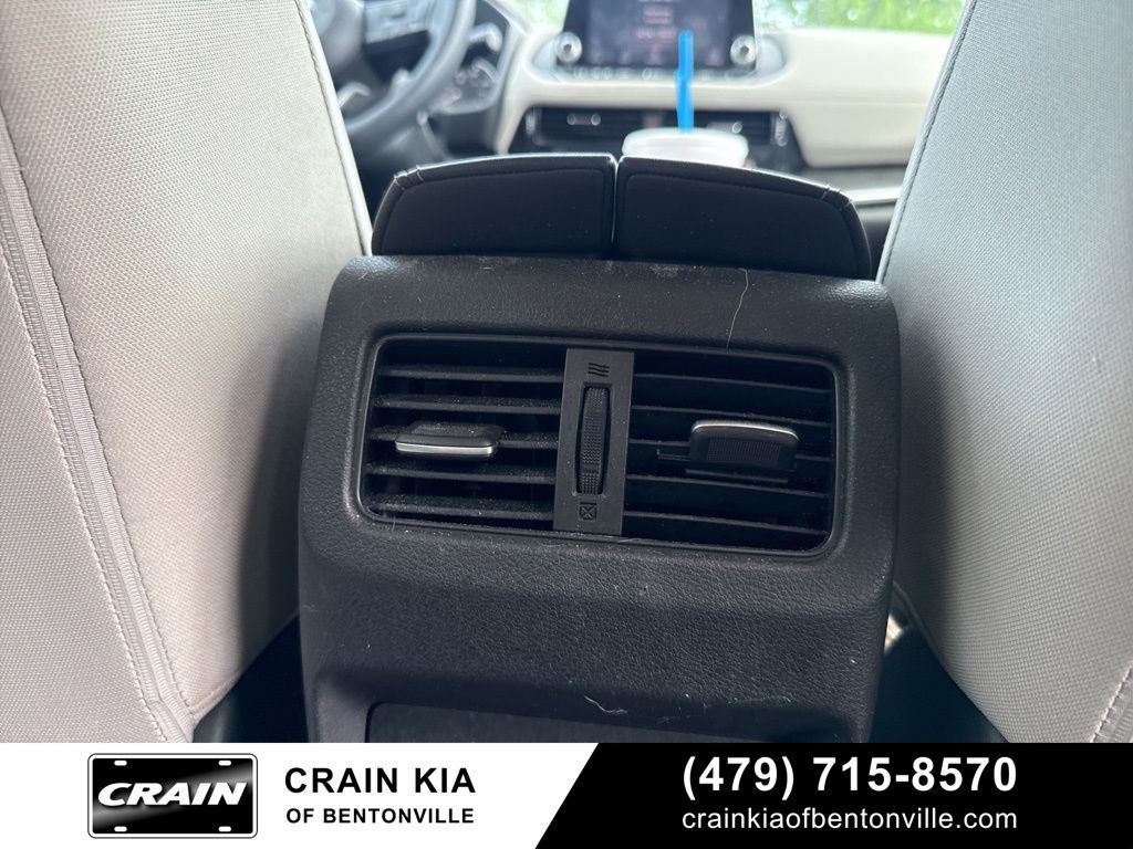 2021 Nissan Rogue SV - CARFAX ONE OWNER