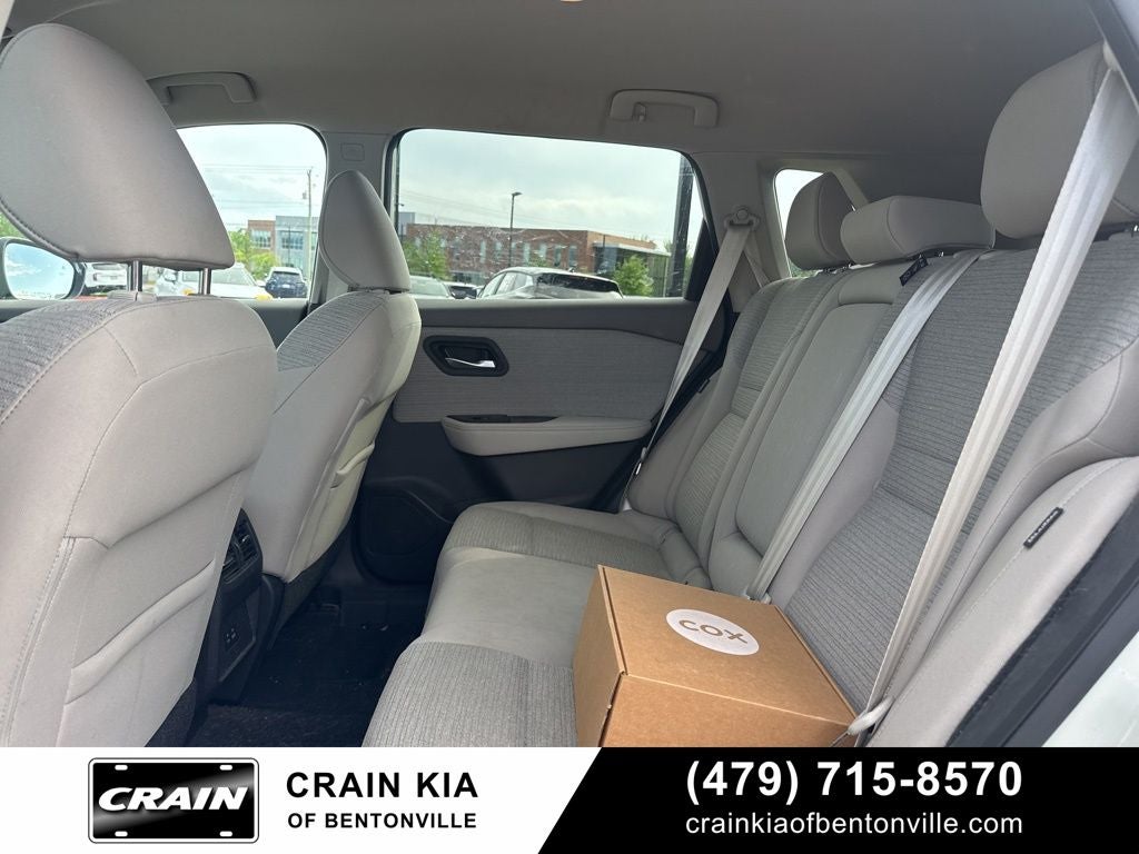 2021 Nissan Rogue SV - CARFAX ONE OWNER