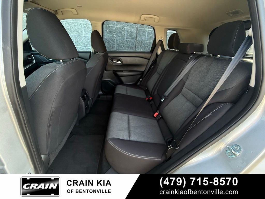 2024 Nissan Rogue SV - AWD / CLEAN CARFAX / ONE OWNER