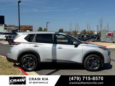2024 Nissan Rogue SV - AWD / CLEAN CARFAX / ONE OWNER