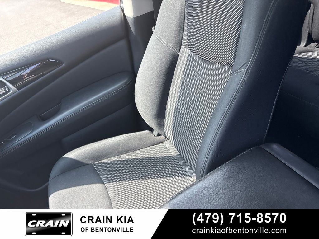 2018 Nissan Pathfinder SV - WHOLESALE / AS-IS