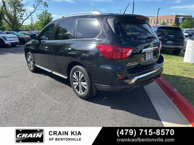 2017 Nissan Pathfinder SL - 4WD / LEATHER