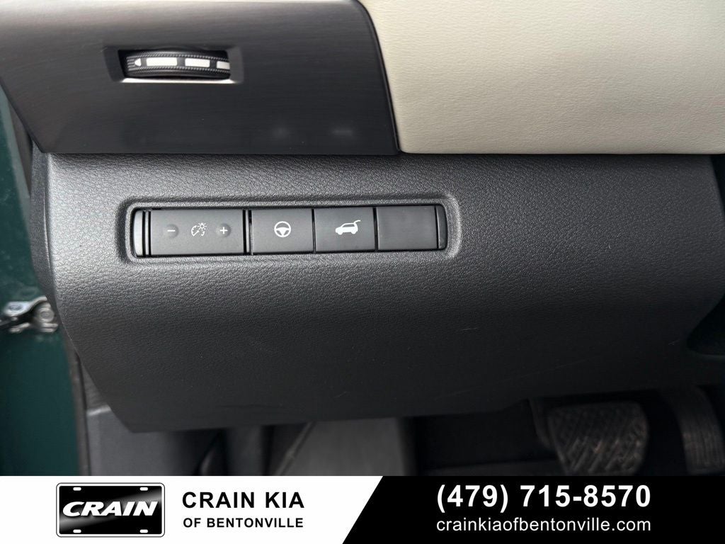 2022 Nissan Pathfinder SL - 4WD / CLEAN CARFAX