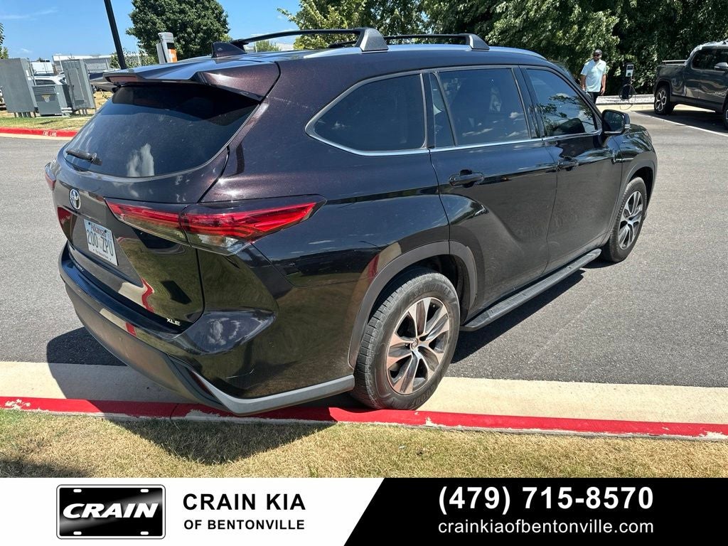 2021 Toyota Highlander XLE