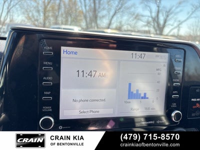 2022 Toyota Highlander XLE - AWD / SUNROOF / CLEAN CARFAX