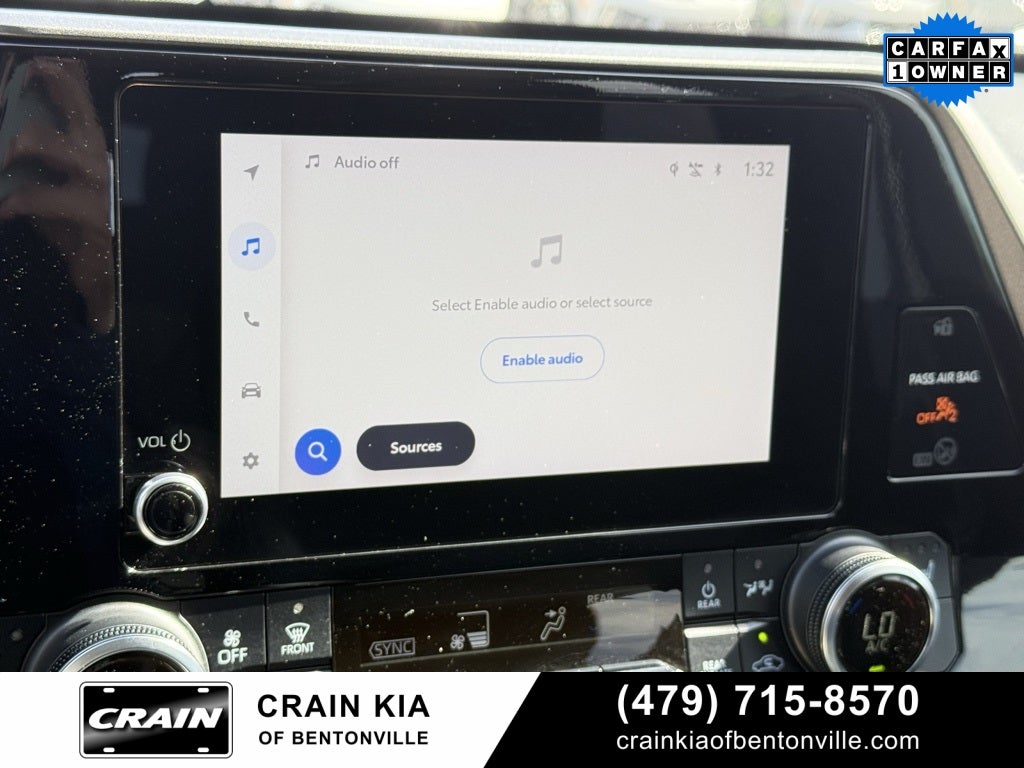 2023 Toyota Highlander XLE - SUNROOF / CARFAX ONE OWNER