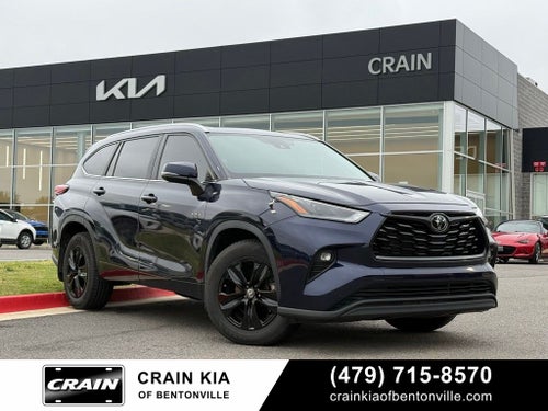 2023 Toyota Highlander XLE - AWD / SUNROOF