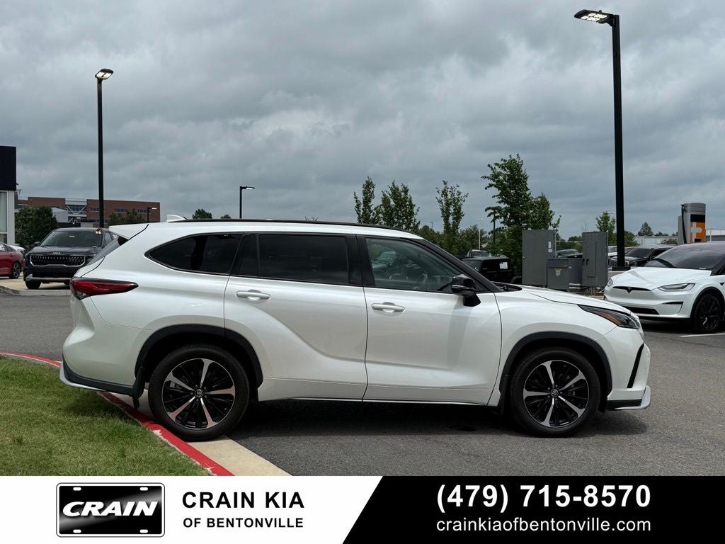 2021 Toyota Highlander XSE - AWD / SUNROOF / ONE OWNER