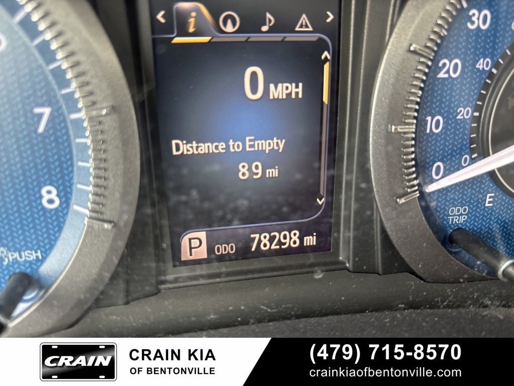 2017 Toyota Sienna XLE - SUNROOF / CLEAN CARFAX / LOW MILES!