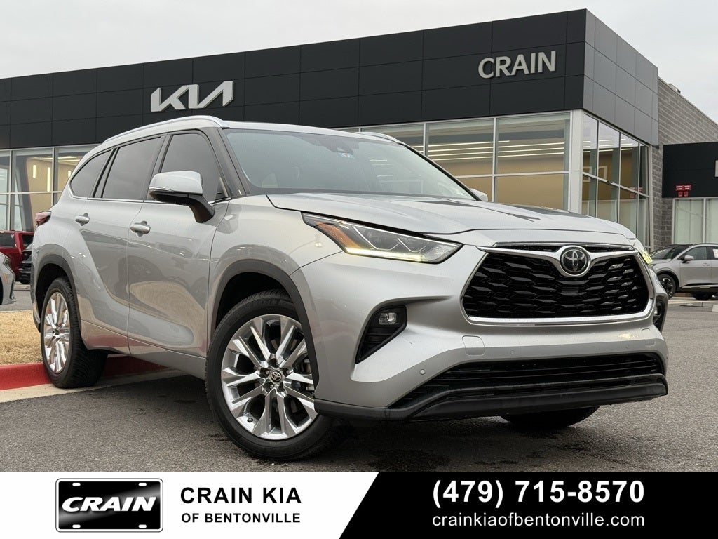 2020 Toyota Highlander Limited - CLEAN CARFAX / SUNROOF