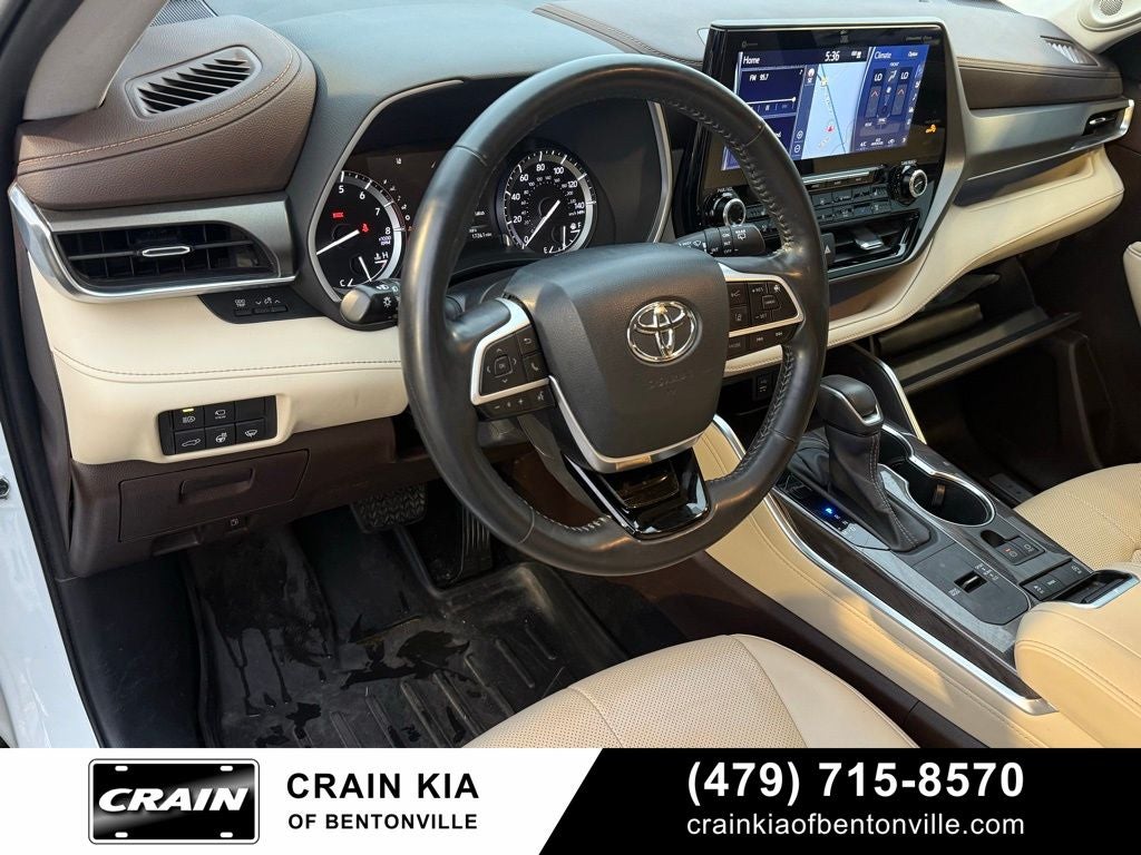 2022 Toyota Highlander Limited - SUNROOF / CLEAN CARFAX / ONE OWNER