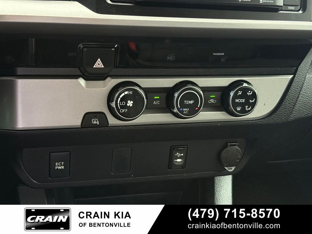 2016 Toyota Tacoma SR5 V6 - CARFAX ONE OWNER