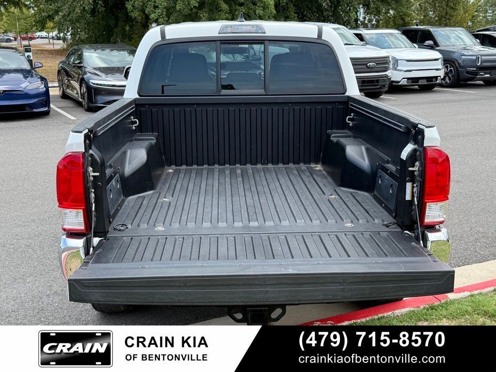 2016 Toyota Tacoma SR5 V6 - CARFAX ONE OWNER