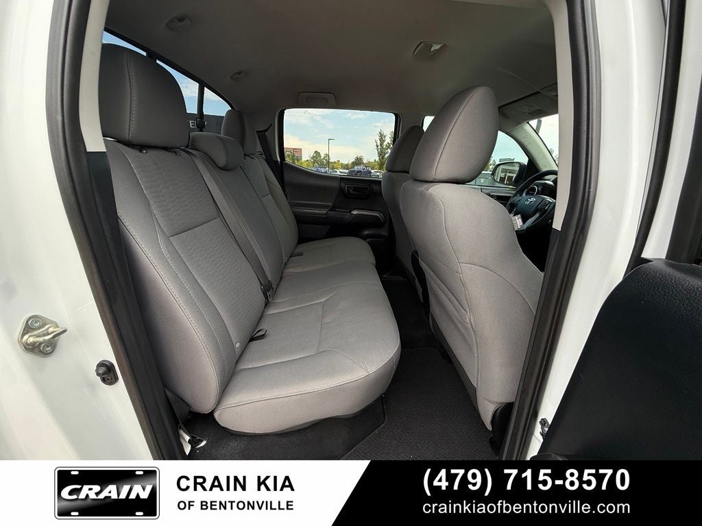 2016 Toyota Tacoma SR5 V6 - CARFAX ONE OWNER