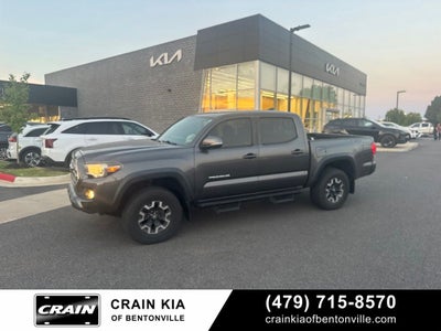 2017 Toyota Tacoma SR V6