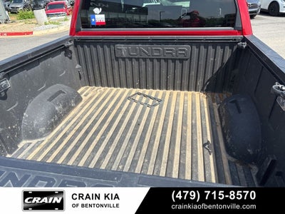 2024 Toyota Tundra Hybrid Platinum - 4WD / PANORAMIC SUNROOF / CARFAX ONE OWNER