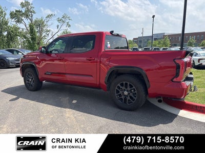 2024 Toyota Tundra Hybrid Platinum - 4WD / PANORAMIC SUNROOF / CARFAX ONE OWNER