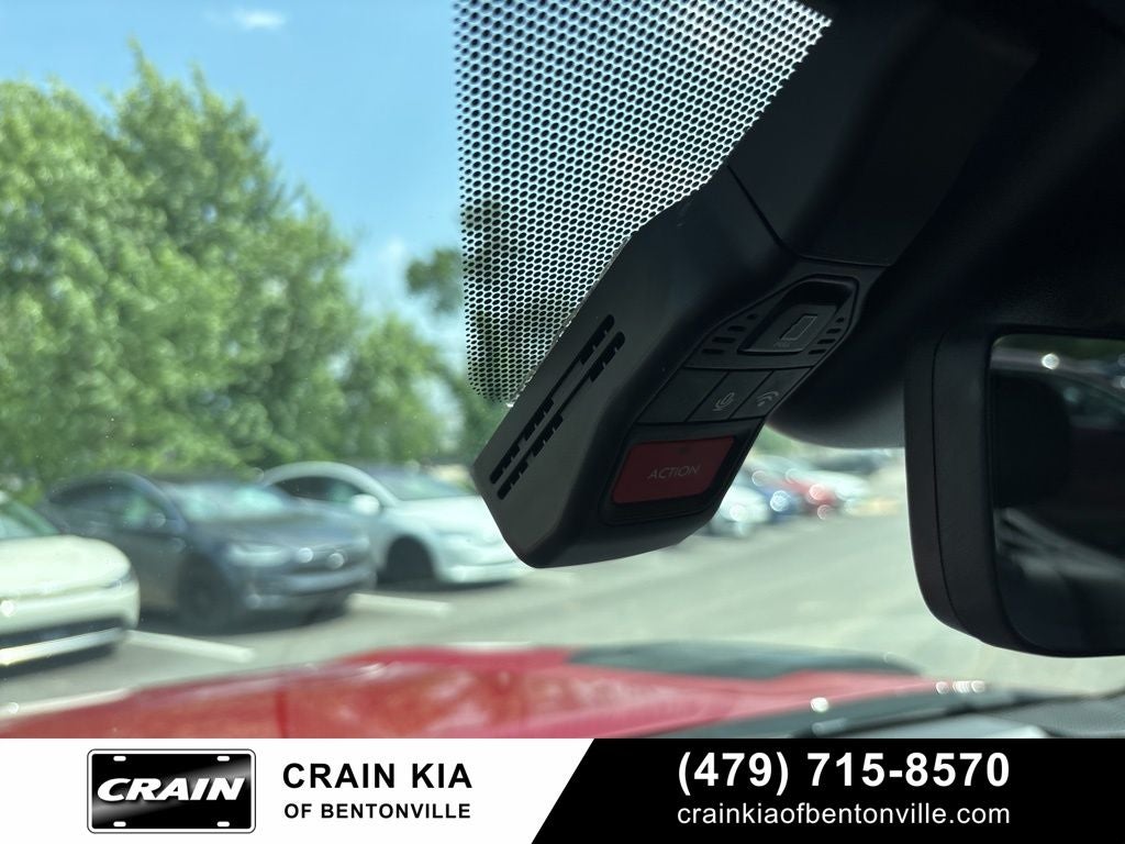 2024 Toyota Tundra Hybrid Platinum - 4WD / PANORAMIC SUNROOF / CARFAX ONE OWNER