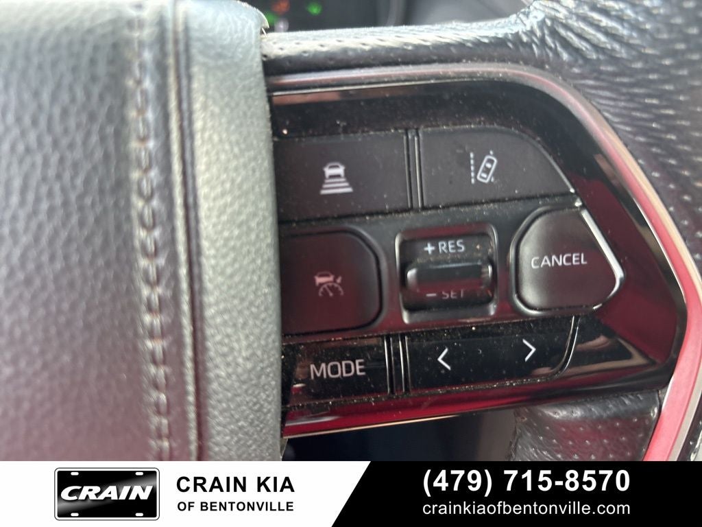 2024 Toyota Tundra Hybrid Platinum - 4WD / PANORAMIC SUNROOF / CARFAX ONE OWNER