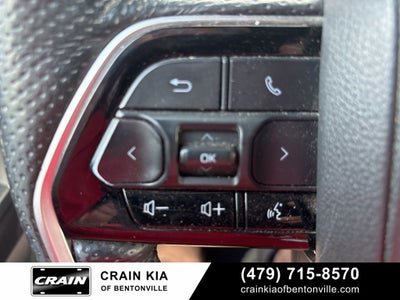 2024 Toyota Tundra Hybrid Platinum - 4WD / PANORAMIC SUNROOF / CARFAX ONE OWNER